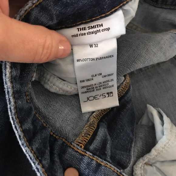 Super cute Joes Jeans mid rise straight crop. - Picture 2 of 2